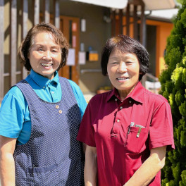 staff07.jpg